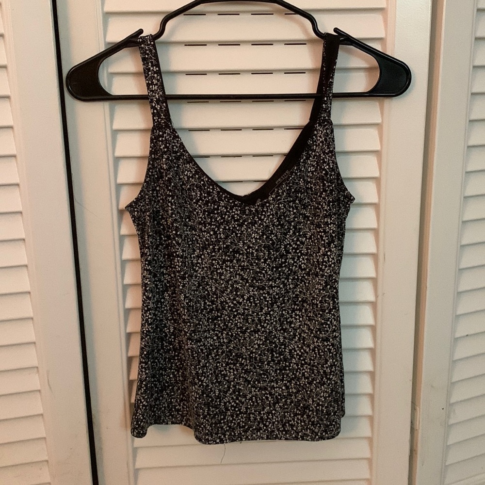 Petite Alex Evenings Sleeveless Top